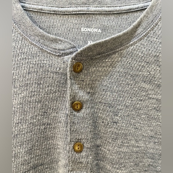 Men's Blue Henley Shirt-XL - Picture 3 of 5